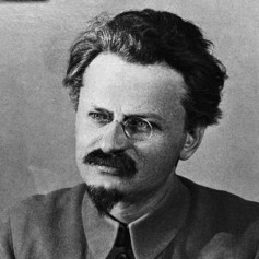 Бронштейн Лев Давыдович