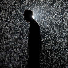 Пытается Быть Хорошим...